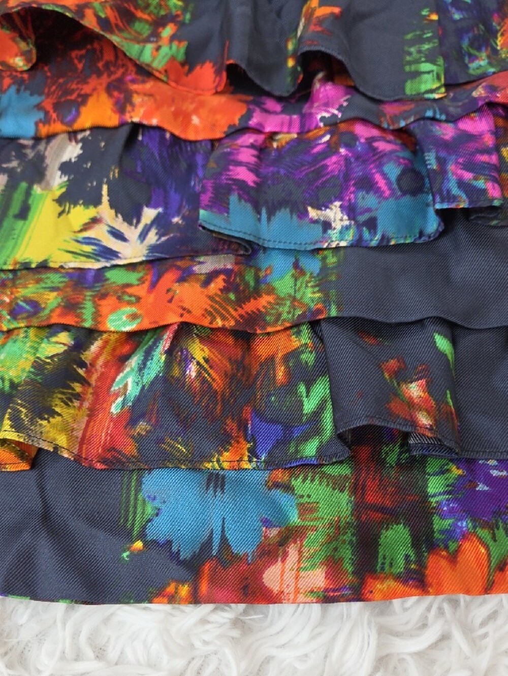 leifsdottir Black Mini Skirt with Bright Orange, Blue, Purple & Green 100% Silk - Picture 2 of 9